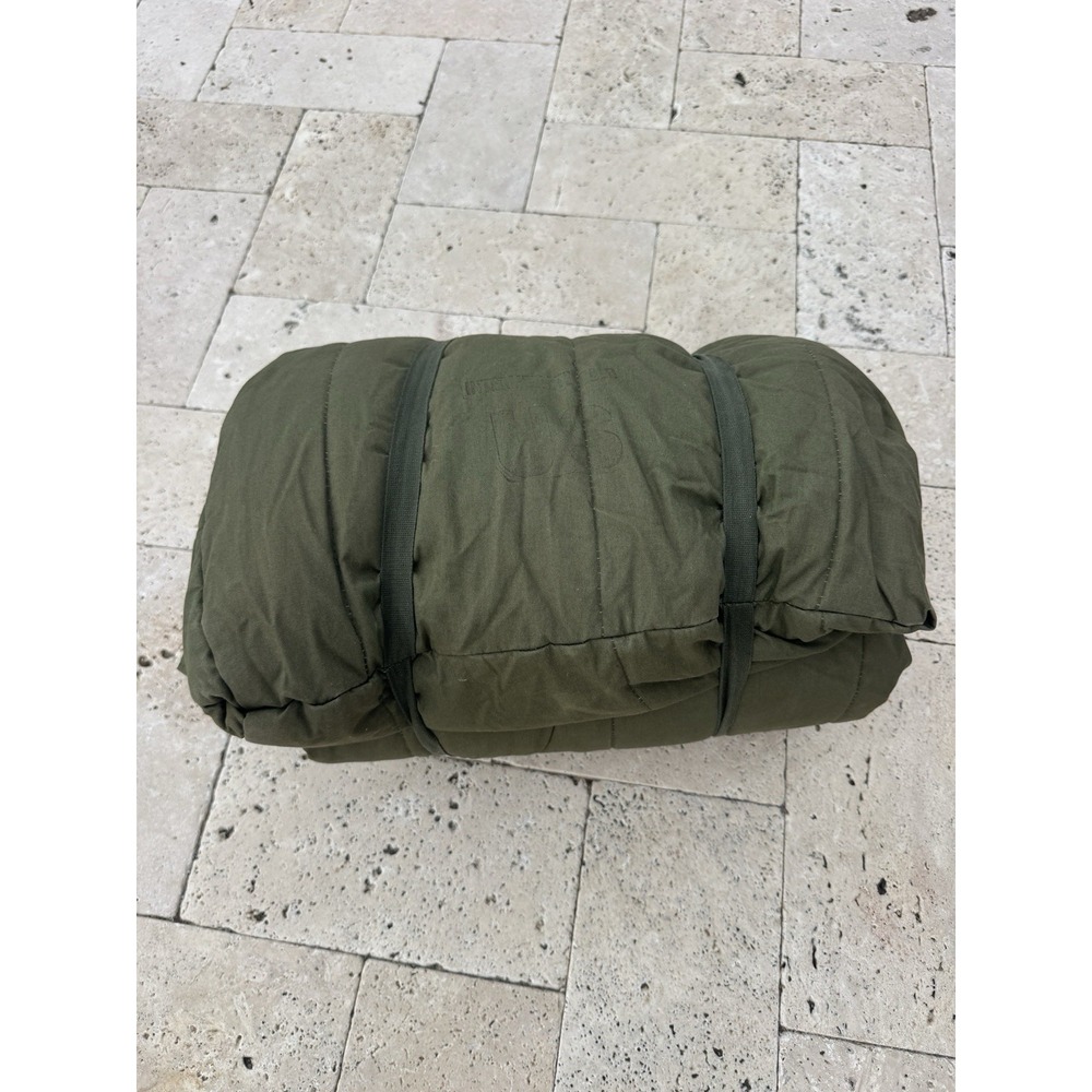 Vintage US Military Intermediate Cold Weather Sleeping Bag Synthetic OD Green